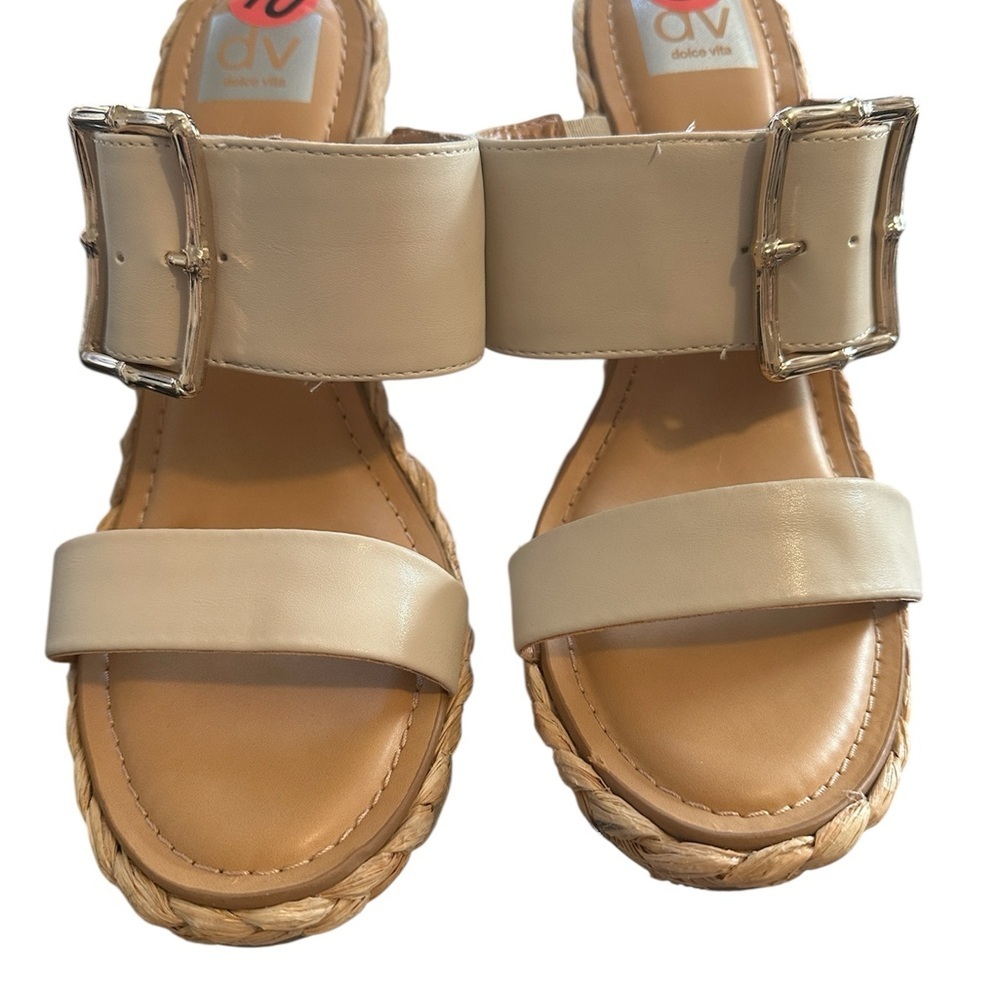 DV by Dolce Vita Women's Cream Wedge Sandals - Picture 4 of 6